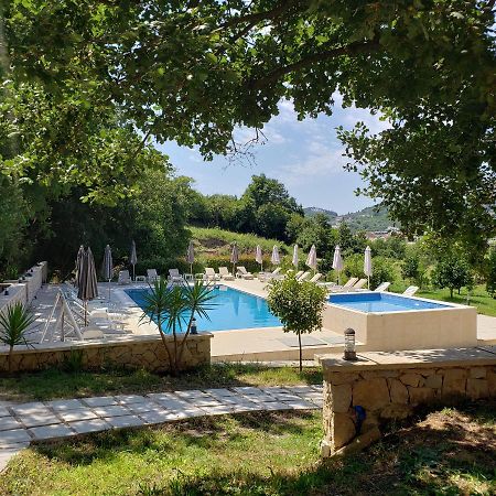 Green Hill Apartments Ulcinj Bagian luar foto
