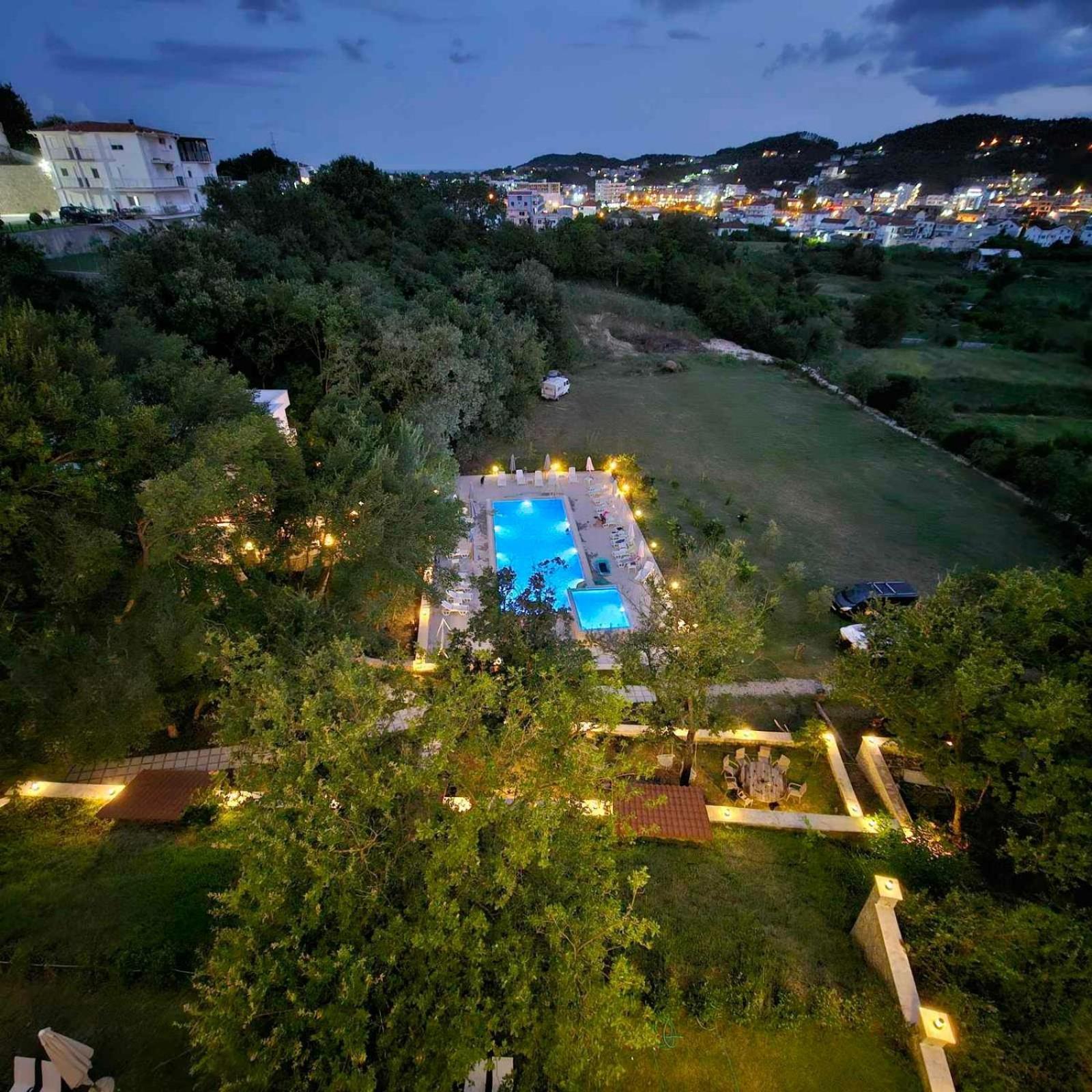 Green Hill Apartments Ulcinj Bagian luar foto