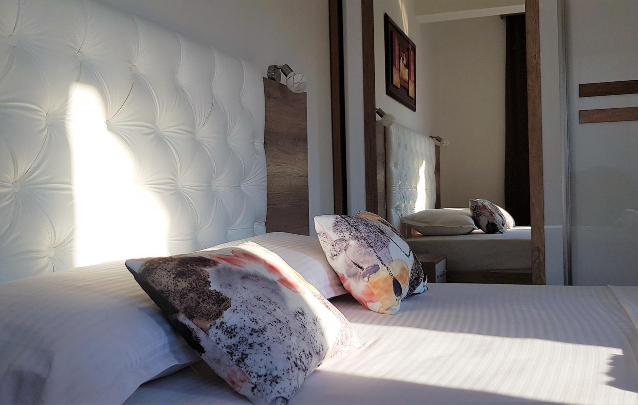 Green Hill Apartments Ulcinj Bagian luar foto